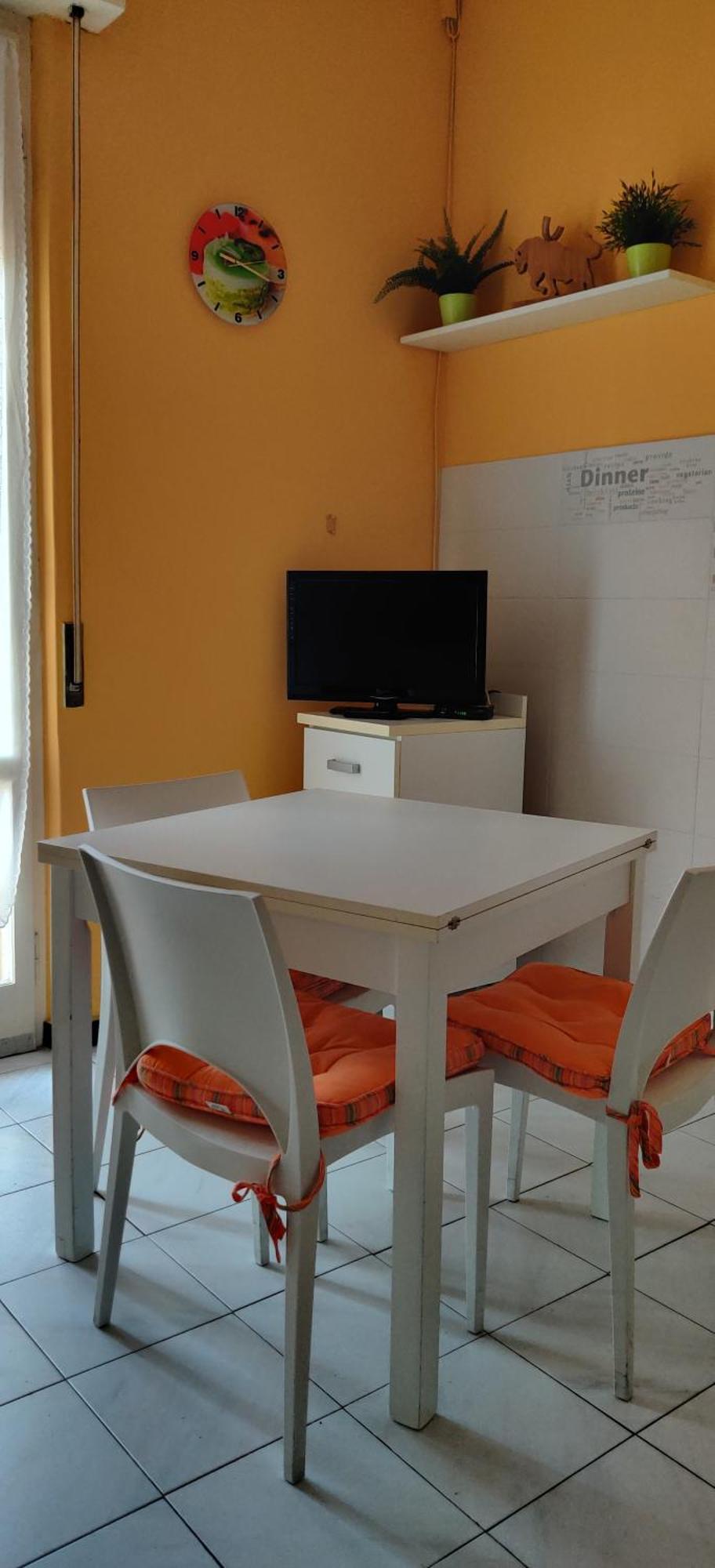 "Casa Sofia" Appartamento Raffalda Zona Clinica Piacenza Luaran gambar