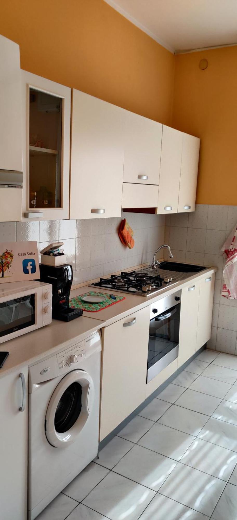 "Casa Sofia" Appartamento Raffalda Zona Clinica Piacenza Luaran gambar