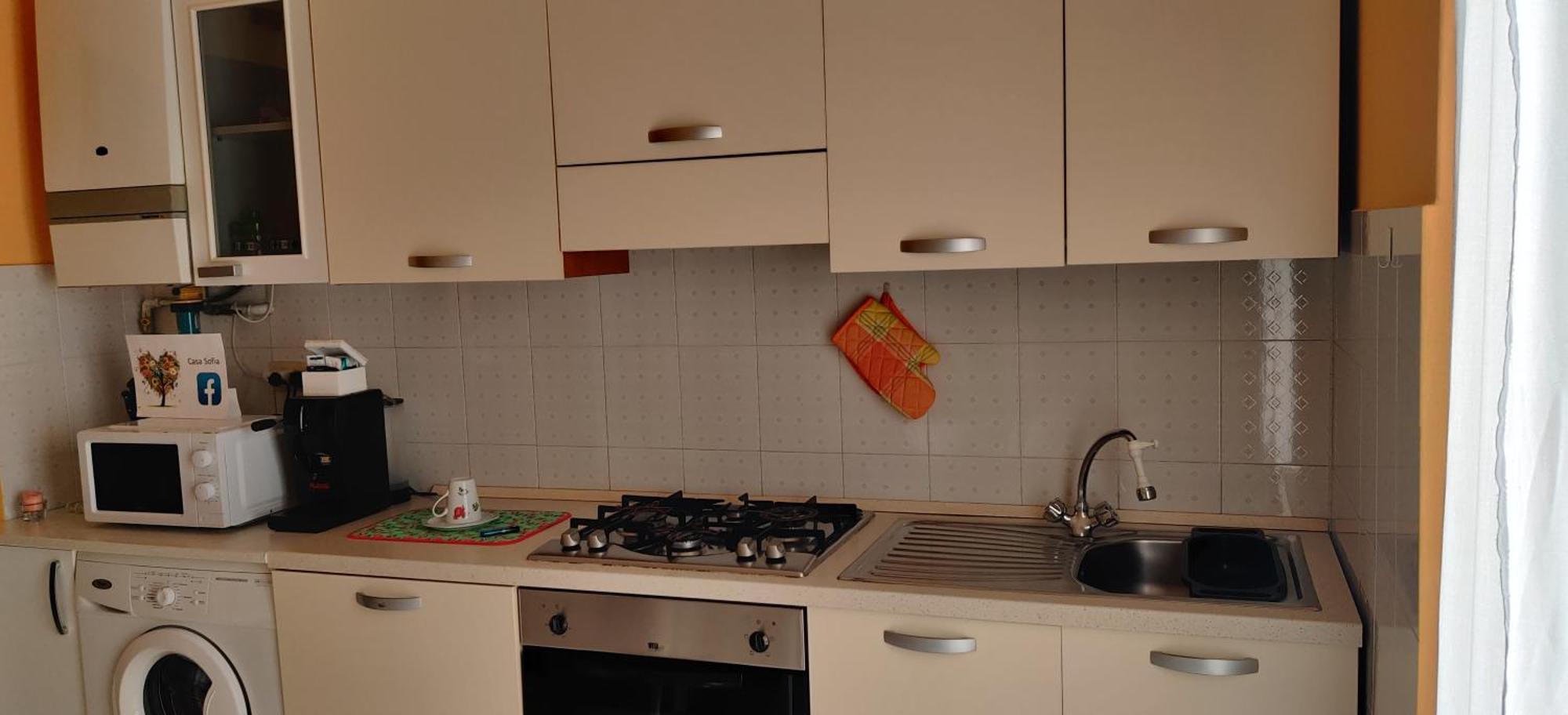 "Casa Sofia" Appartamento Raffalda Zona Clinica Piacenza Luaran gambar