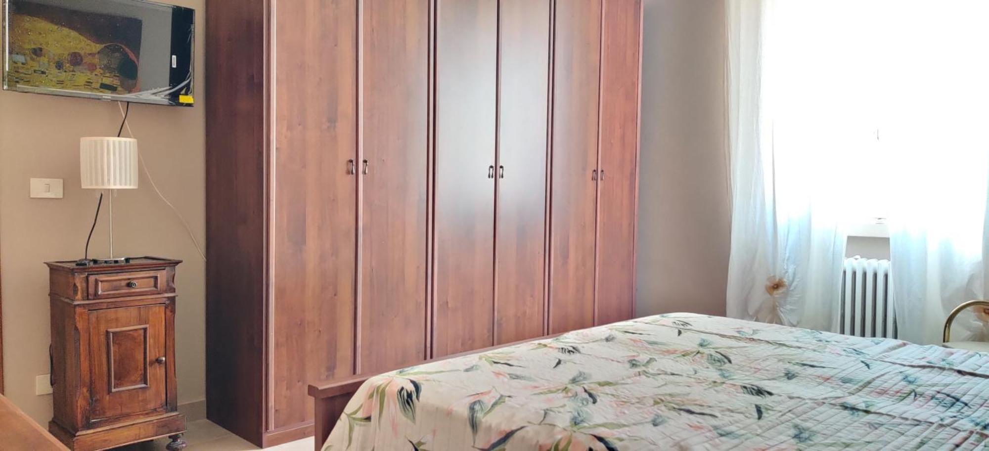"Casa Sofia" Appartamento Raffalda Zona Clinica Piacenza Luaran gambar